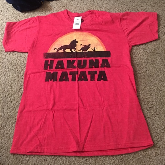 men's hakuna matata shirt
